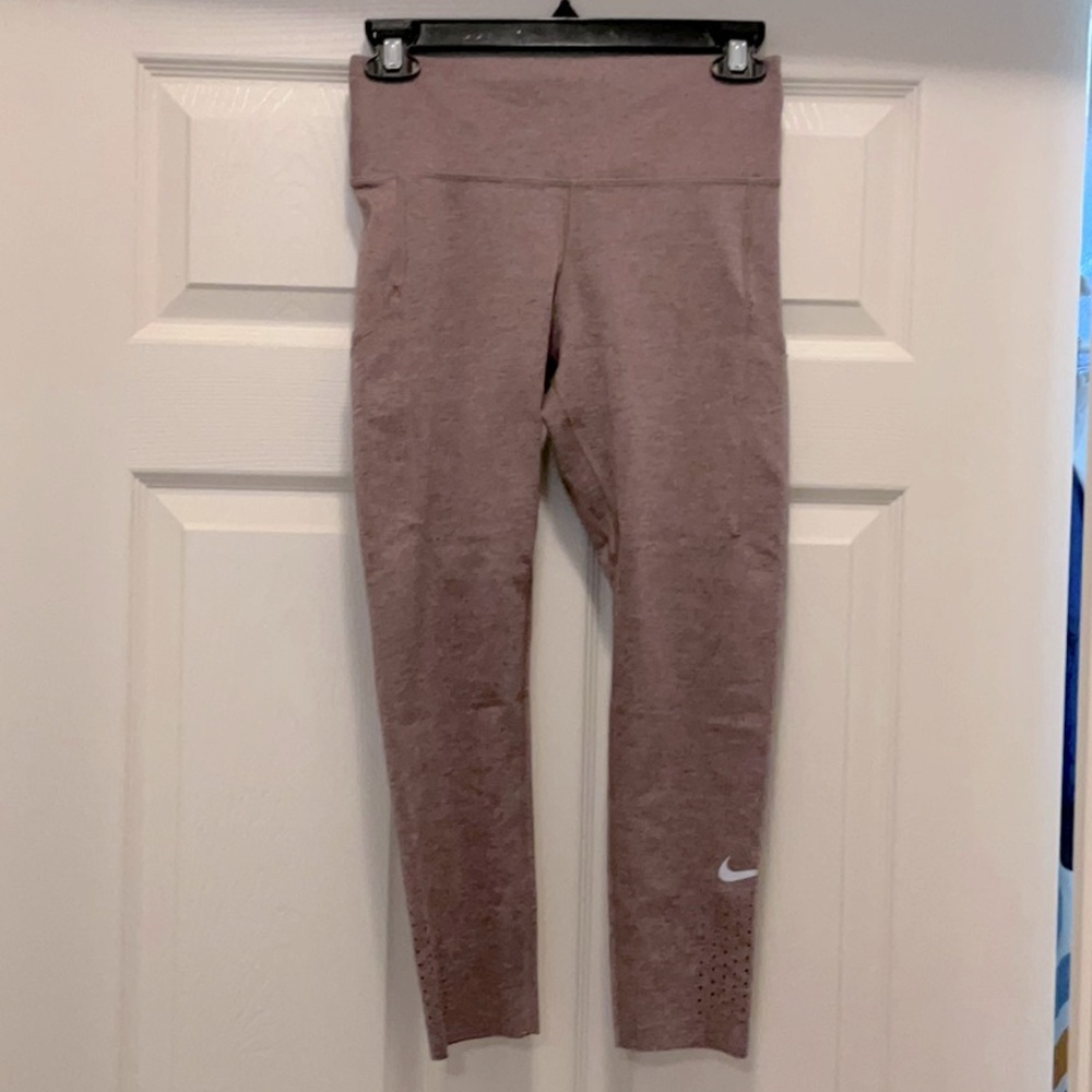Nike Women’s Epic Lux Running Crop Tights / Leggings, small - Picture 2 of 10